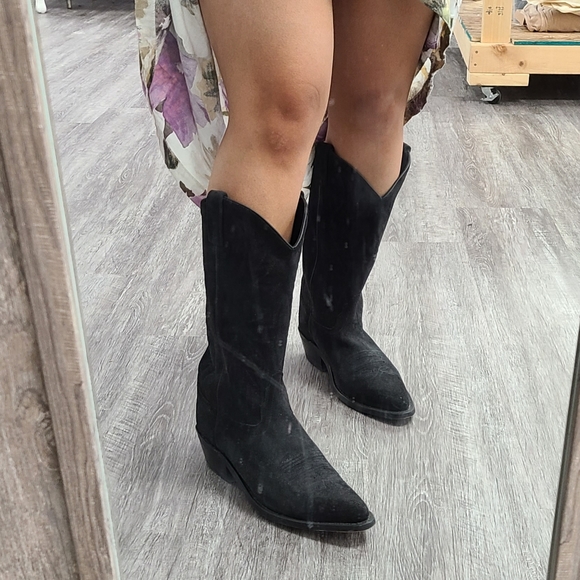 Gibson Trading Company Suede Boots - Picture 7 of 7